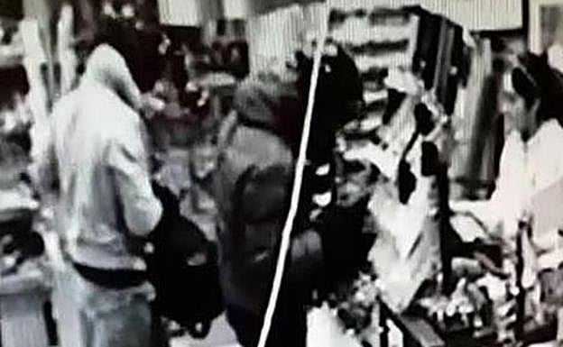 Imagen de uno de los robos que cometieron.