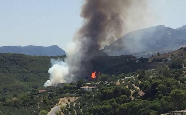 Controlado el incendio en Los Villares