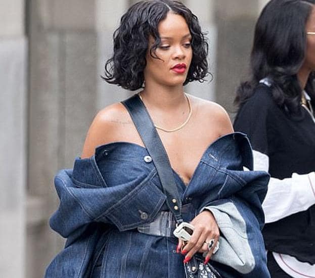 ¿Rihanna "gorda? Deslumbra con su vestuario