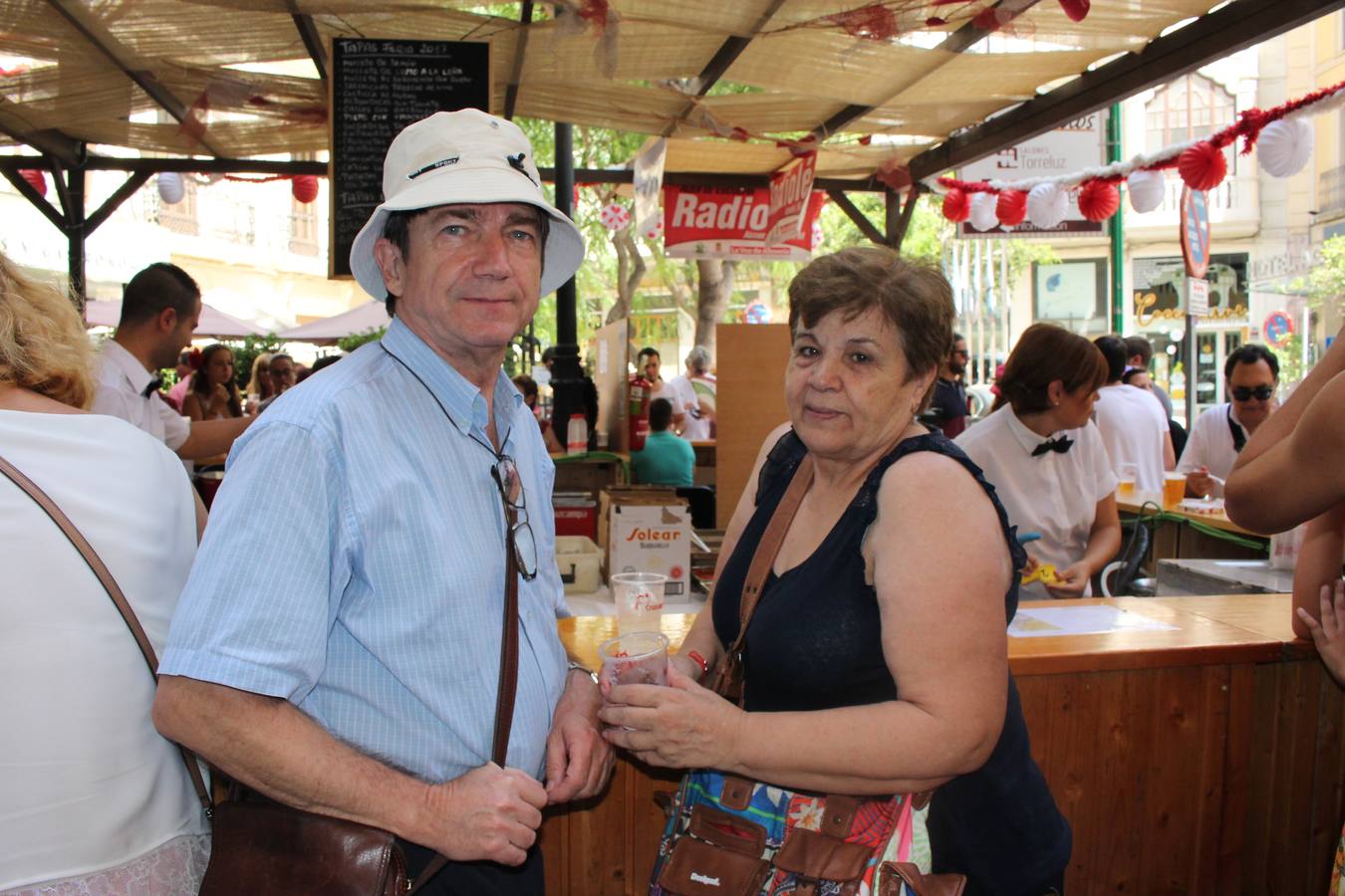 Las mejores imágenes del ambiente en la Feria de Día en el mediodía del martes 