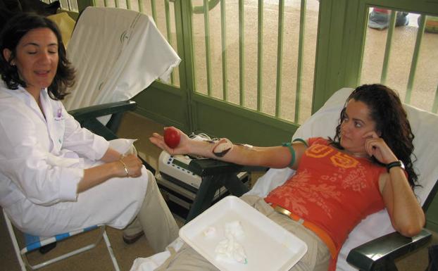 El Centro de Transfusión Sanguínea realizará en septiembre 42 salidas para donaciones colectivas en la provincia