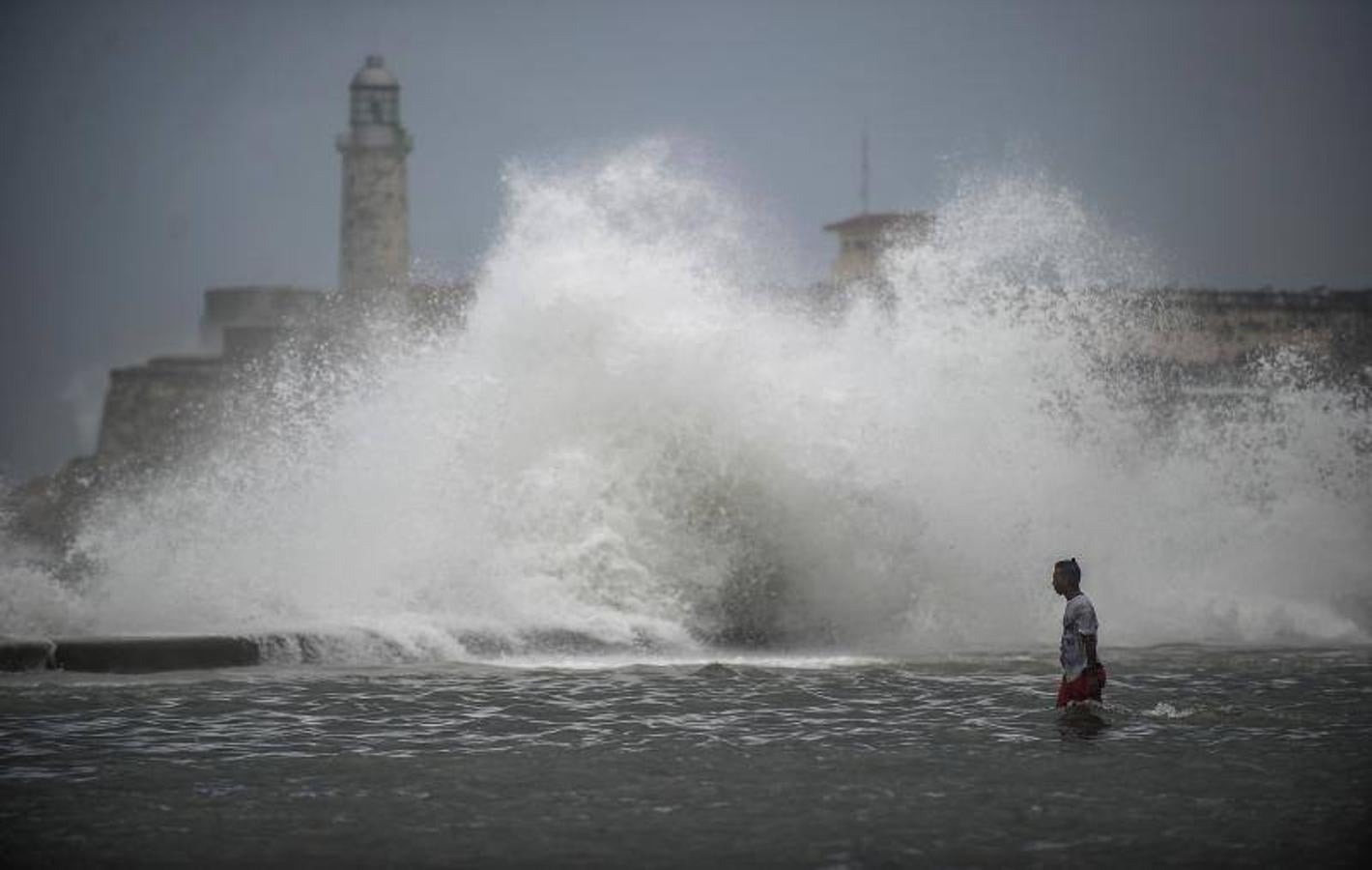 1,7 millones de personas han sido evacuadas en el país caribeño.