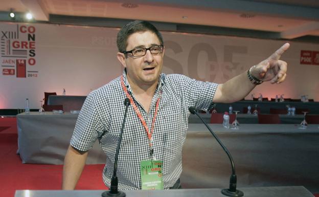 Reyes, en el anterior congreso del PSOE jienense, en 2012. 