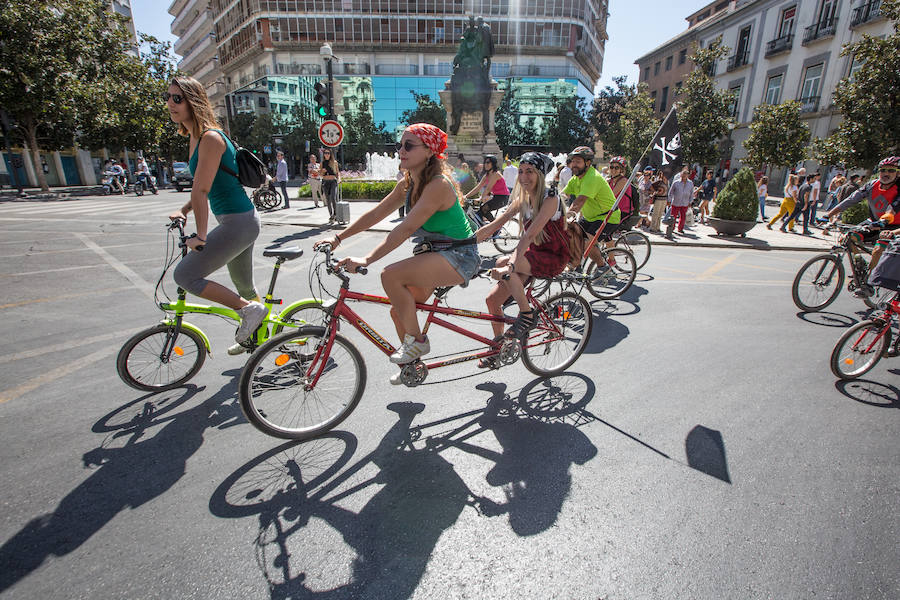 El pelotón salío a las 12.30 horas de la Fuente de las Batallas 