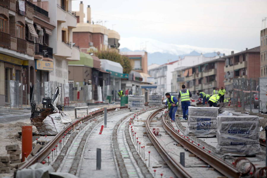 Obras en el tramo entre Albolote y Maracena, en noviembre de 2008.