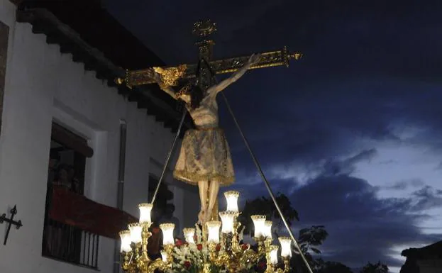 Válor celebra sus fiestas patronales en honor al Santísimo Cristo de la Yedra