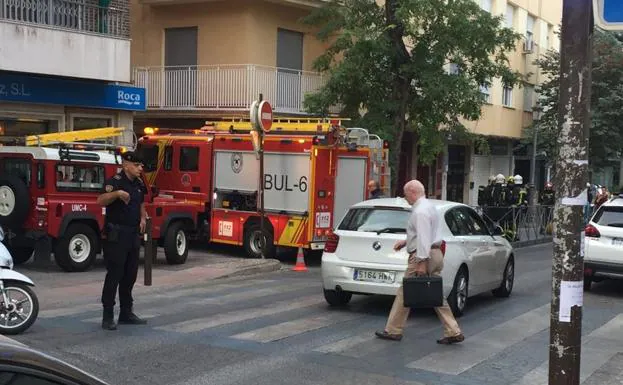 Incendio en una pizzería de la calle Gran Capitán en Granada