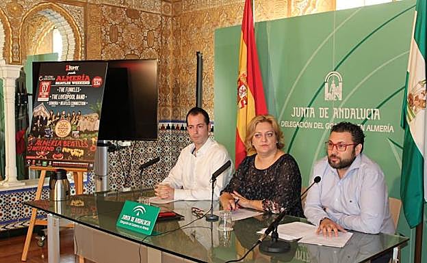 El IAM participa en el Almería Beatles Weekend con la mesa redonda 'La culpa de todo 'no' la tiene Yoko Ono'