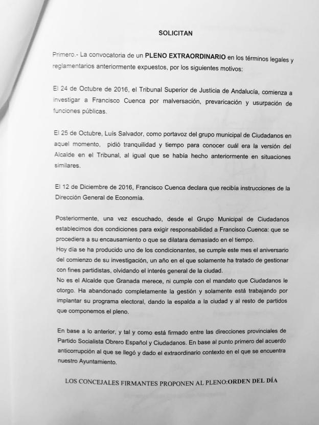 La petición de pleno. Los dos grupos municipales apuntan a la investigación judicial y también a la gestión de Cuenca, para reprobarle.