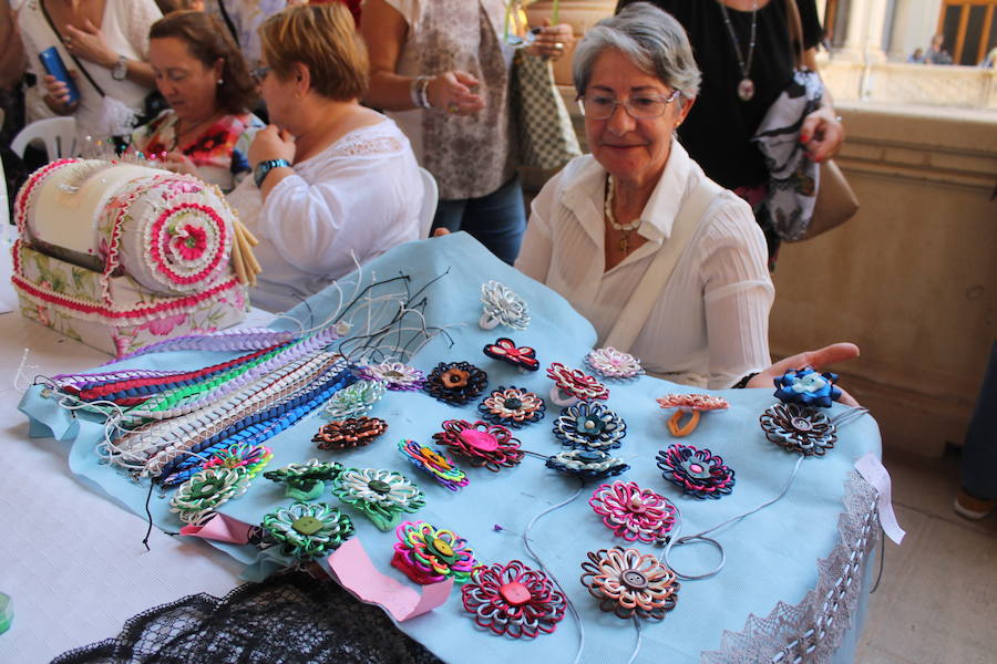 La segunda jornada de la Feria de San Lucas ha traído consigo bailes, teatro y música en las calles del centro jienense