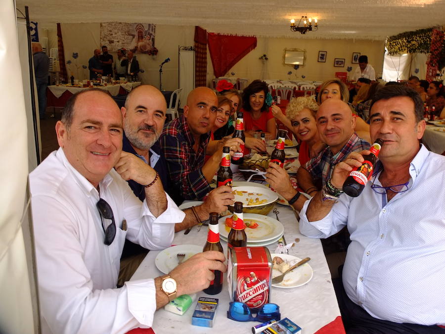 Llega San Lucas, día grande, tras una jornada de alta tensión política en el recinto de La Vestida | Buen ambiente en el ferial en la víspera de un festivo que se prevé pasado por agua desde el mediodía