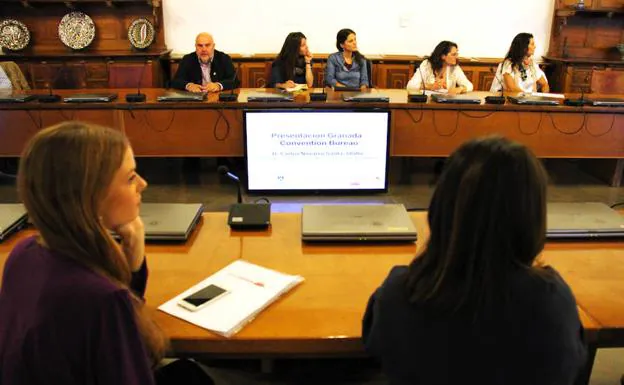 Presentan a investigadores un programa para ayudarles a organizar congresos científicos