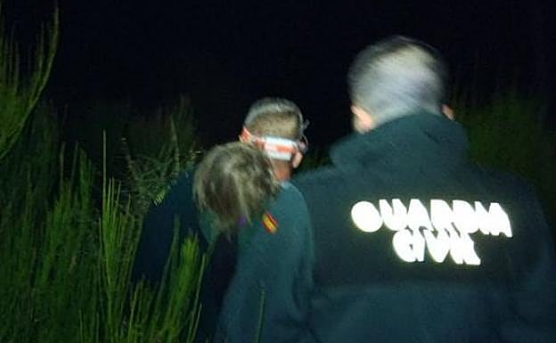 Hallan arropada por su perro a una niña de 2 años tras nueve horas desaparecida en Ávila