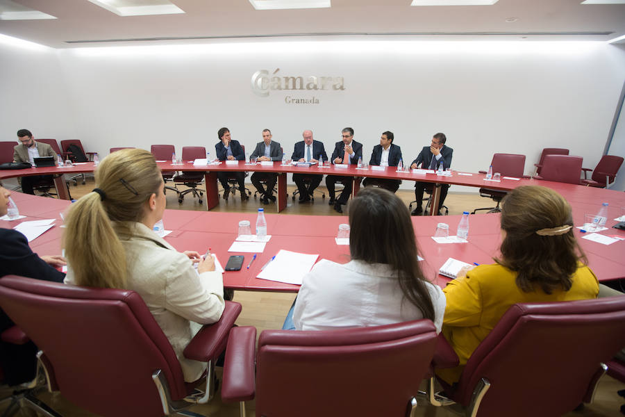 IDEAL y la Cámara de Comercio de Granada celebran una nueva edición de sus desayunos formativos