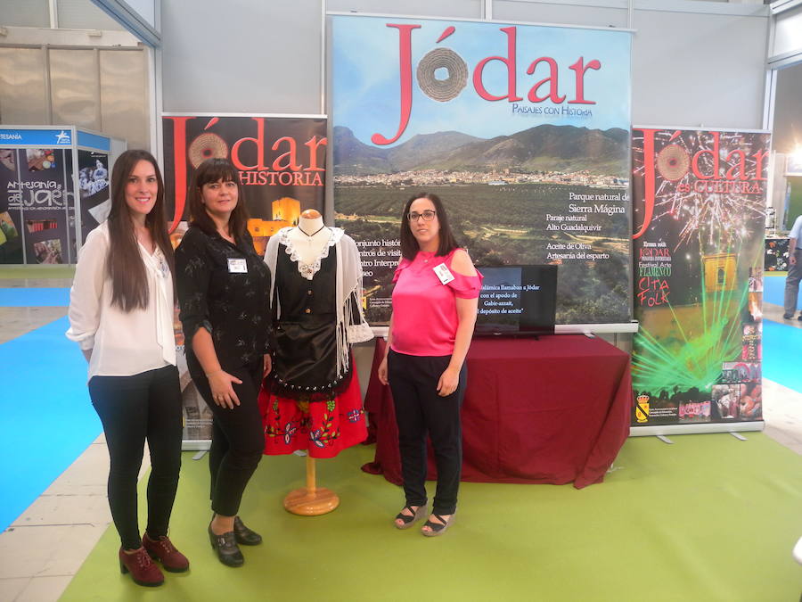 La Junta apuesta por reforzar la comercialización exterior del turismo de interior e internacionalizar las pymes