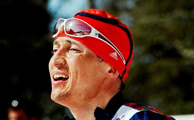 Legkov, primer desposeído de medallas en Sochi 2014 por dopaje estatal ruso