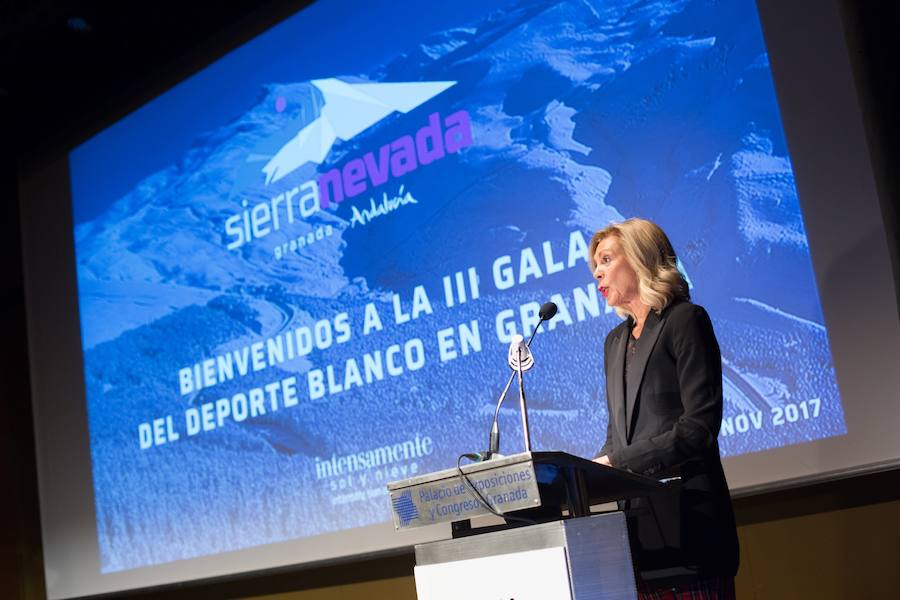 La III Gala del Deporte Blanco premió al corredor olímpico junto con el Centro de Alto Rendimiento y el profesor Pablo Gómez