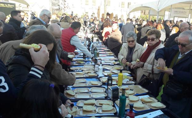 La IV Fiesta del Primer Aceite celebrada en Linares concluye con un completo éxito de público