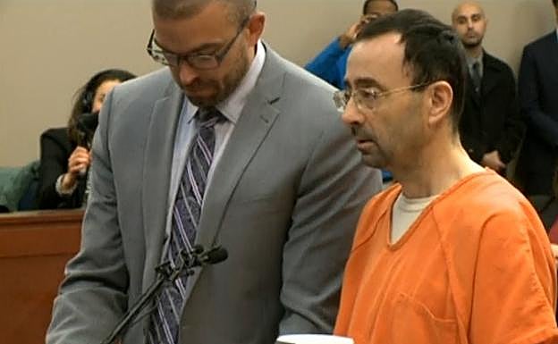 El "monstruoso" médico del equipo de gimnasia de EE.UU. reconoce que abusó de 125 alumnas