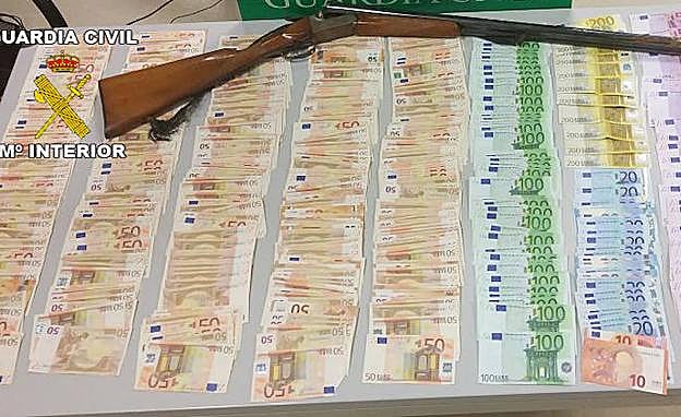 Cazado por usar las propias llaves del establecimiento en el que robó 62.000 euros y joyas