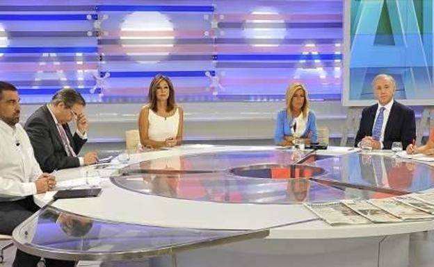La llamada más insolita en 'El programa de Ana Rosa': una mujer rechaza 2.000 euros en directo