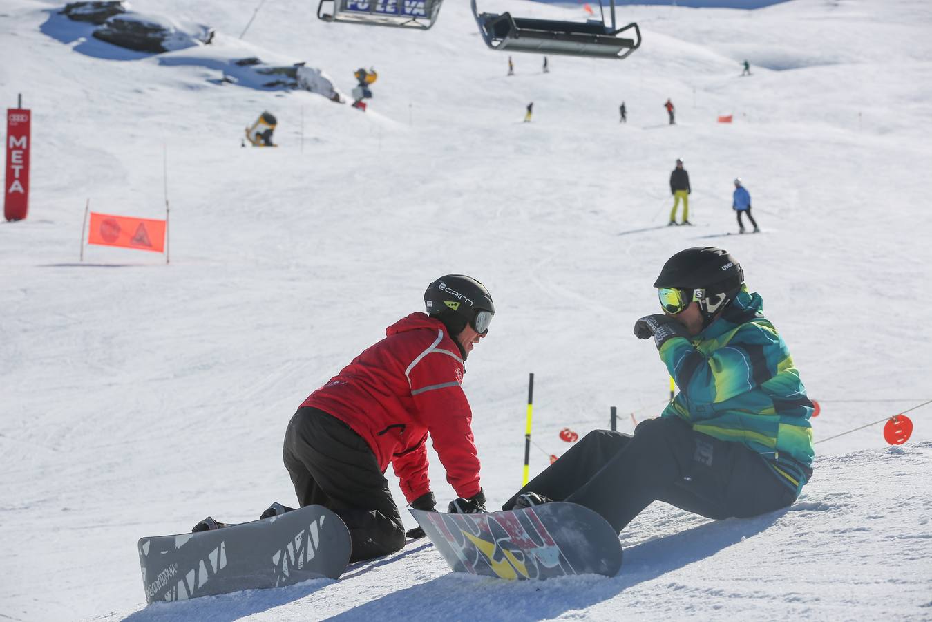 Sierra Nevada abrirá este puente el mayor desnivel esquiable de España con la pista 'El Río