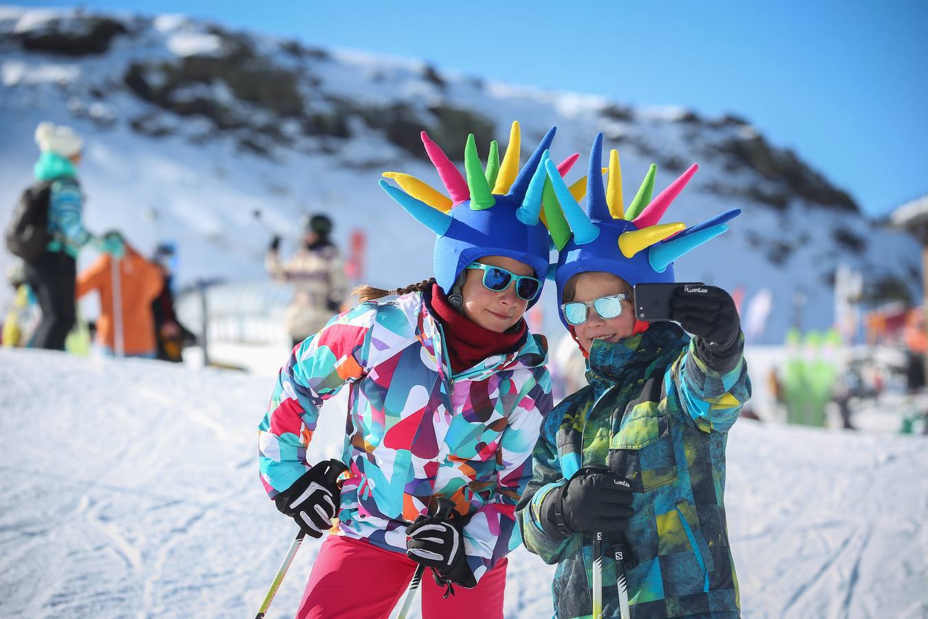 Sierra Nevada abrirá este puente el mayor desnivel esquiable de España con la pista 'El Río