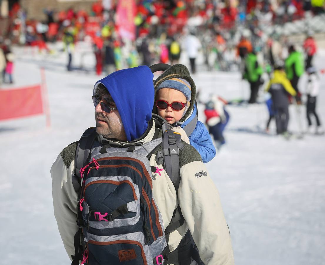 Sierra Nevada abrirá este puente el mayor desnivel esquiable de España con la pista 'El Río
