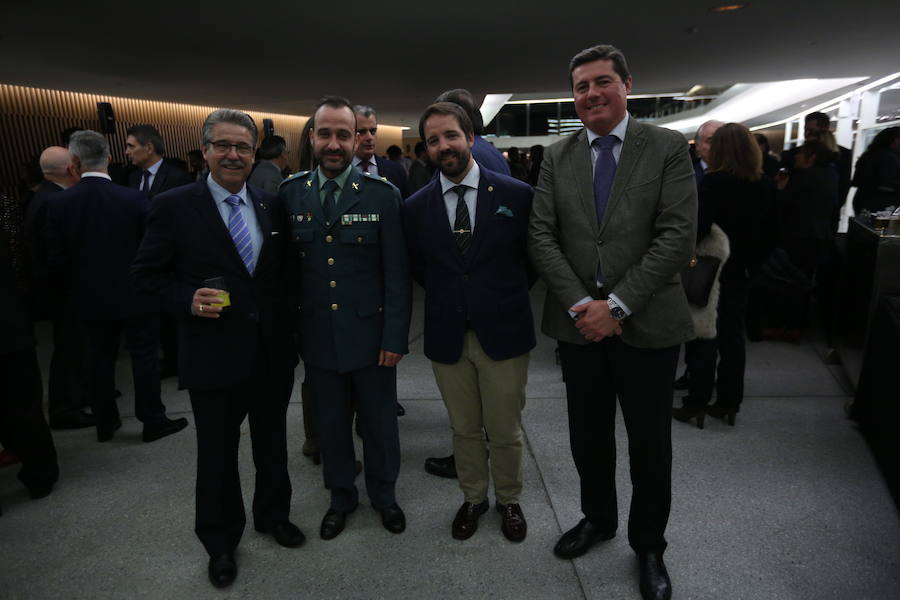 En buena compañía tras la entrega de los premios IDEALES