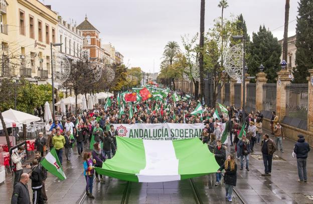 Manifestación del 4 de diciembre en Sevilla en demanda de soberanía para Andalucía. 