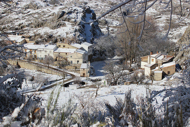 El nacimiento del río Segura y el entorno de Pontones, nevados