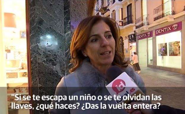 IDEAL pregunta a ciudadanos de la capital qué pensarían si en Granada se implantara la medida de hacer calles peatonales en un solo sentido.