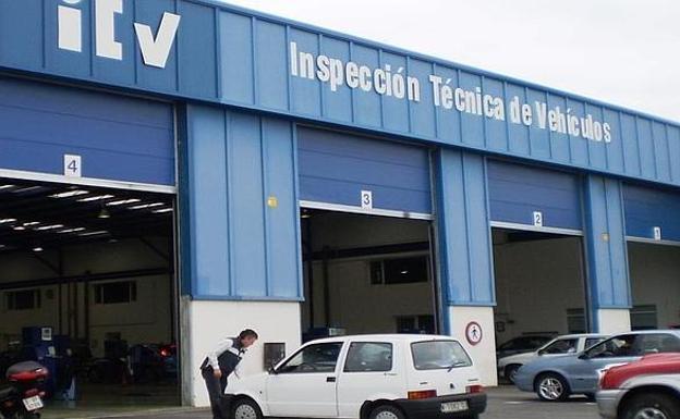 Conoce los 7 cambios que afectarán a tu coche al pasar la ITV en 2018 (uno en vigor ya)