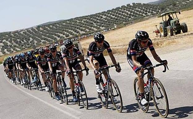 La Vuelta Ciclista volverá a Jaén en 2018 con final en Pozo Alcón e inicio de otra en Linares