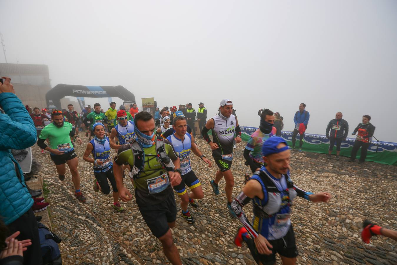 Búscate en el álbum de la última carrera del año