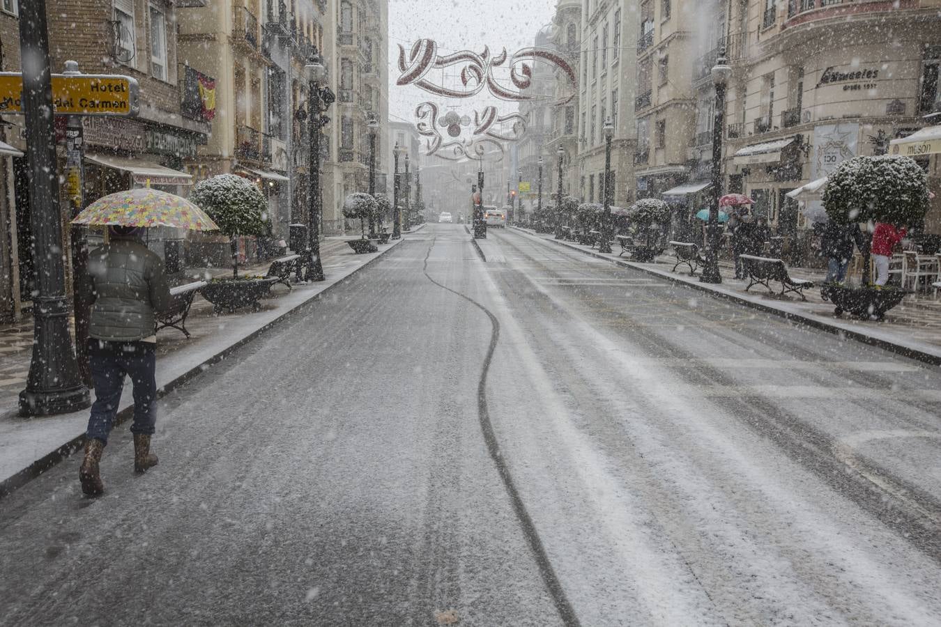 Granada lució de blanco el día de Reyes