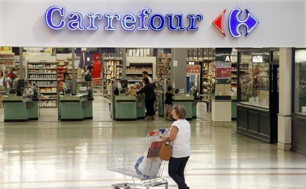 ¿Eres cliente de Carrefour? Cuidado con el timo de la tarjeta