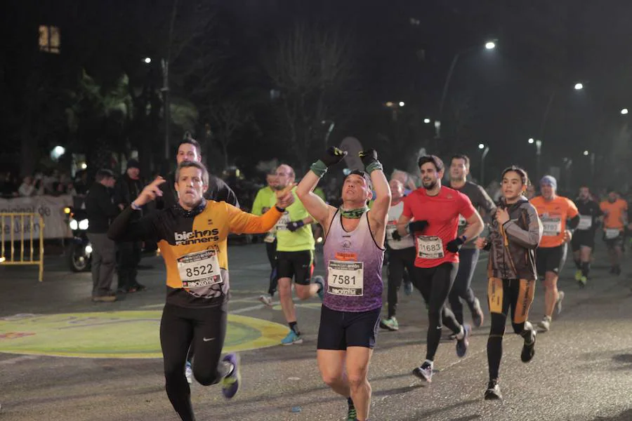  La XXXV edición de la Carrera Internacional Urbana Noche de San Antón volvió a contar con cerca de 10.000 corredores por las calles de la capital jienense