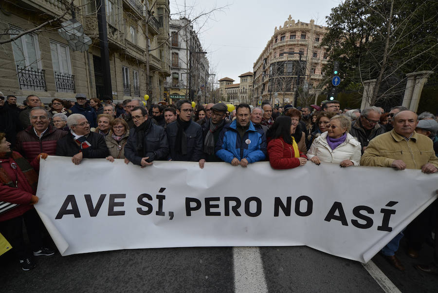 Manifestación contra el aislamiento ferroviario