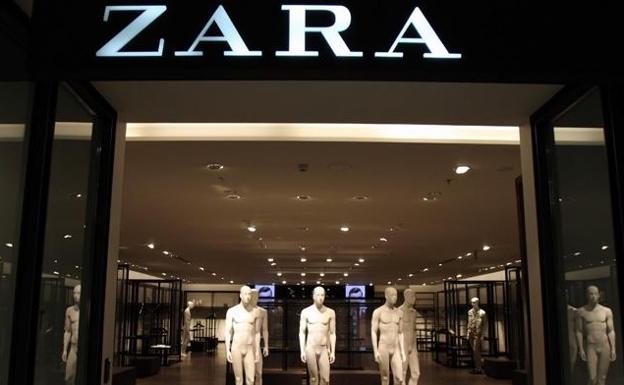 Los 5 vestidos de Zara 'chollos' en rebajas: cuestan menos de 10 euros