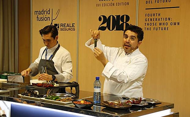 El chef Roberto Ruiz, durante su intervención en Reale Seguros Madrid Fusión.