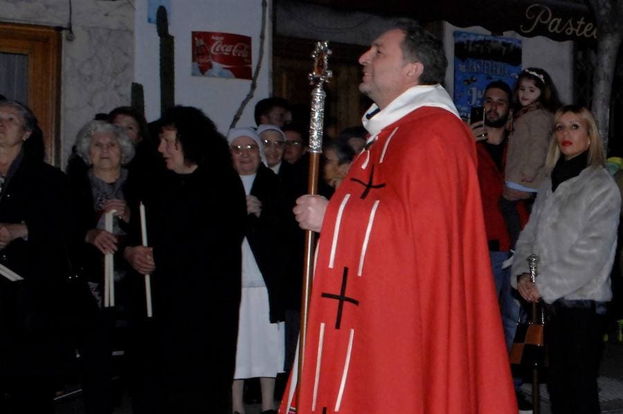 Catorce hermandades de Granada, Córdoba y Almería asisten a la procesión de San Sebastián en Lanjarón