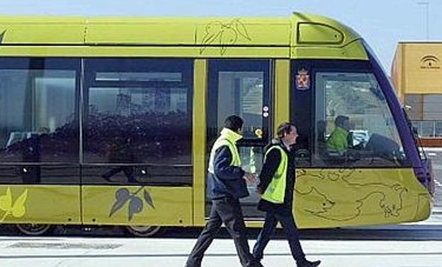 Giro hacia el entendimiento en el tranvía de Jaén