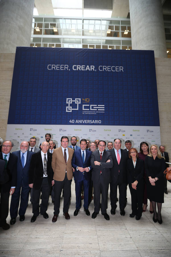 La Confederación de Empresarios celebra su cuarta década de vida con una jornada de trabajo y fiesta en la sede territorial del Bankia.