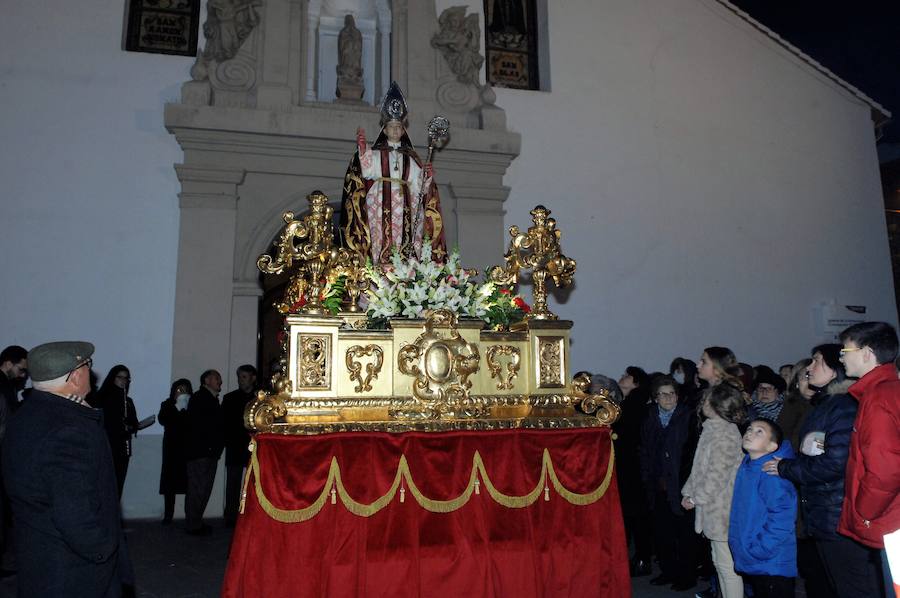Este santo, que sufrió el martirio hace 1.702 años, es considerado el abogado de los males de la garganta y el patrón de los tejedores y zapateros