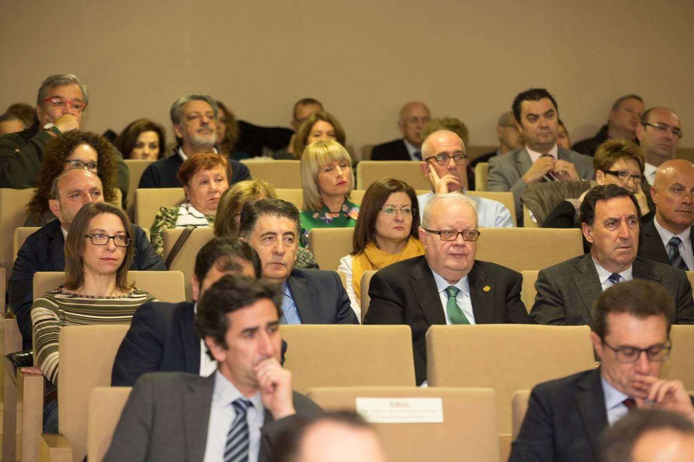 La consejera de Salud, Marina Álvarez, interviene en el Foro 'Los retos de la sanidad pública en Andalucía'