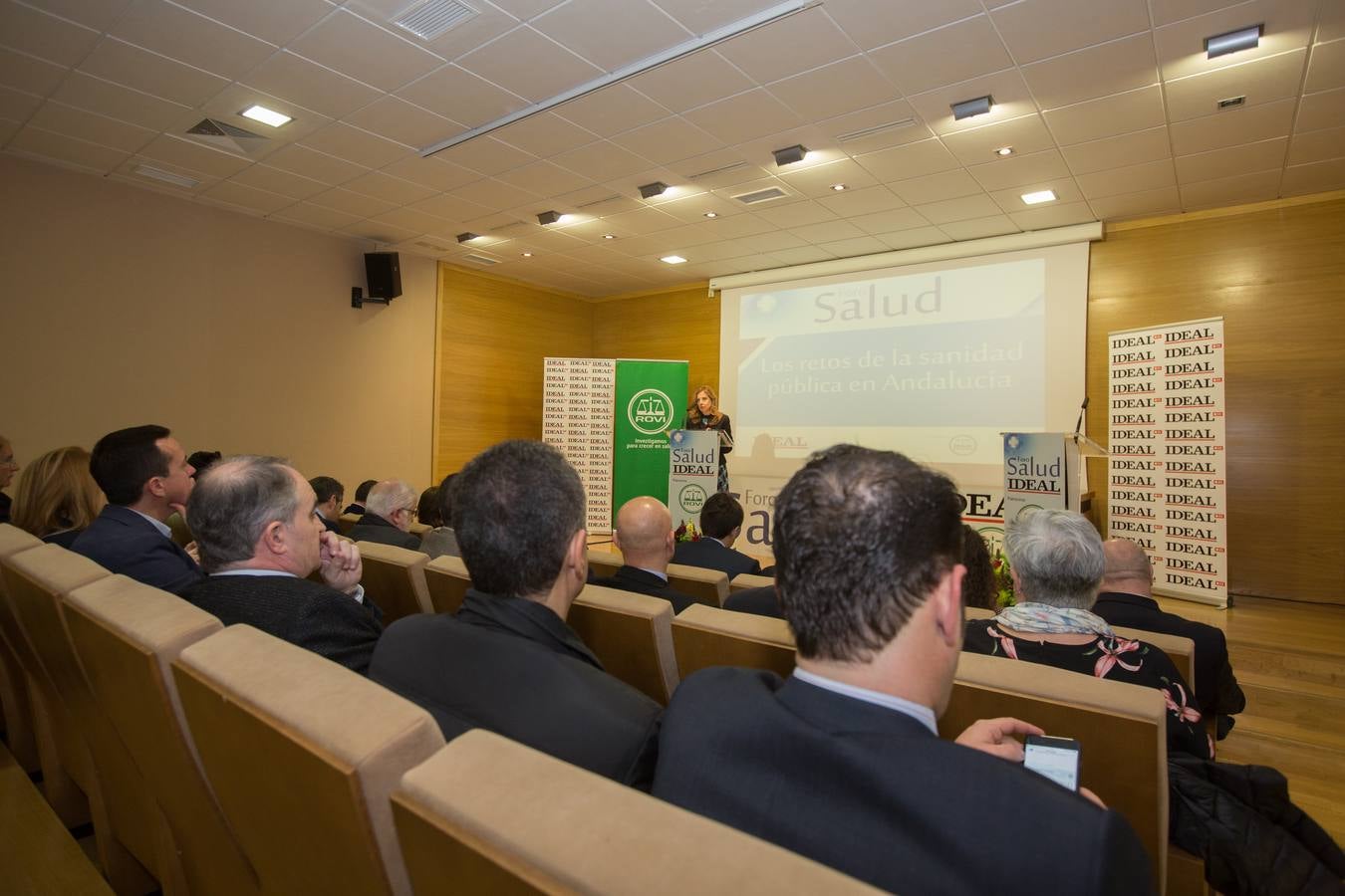 La consejera de Salud, Marina Álvarez, interviene en el Foro 'Los retos de la sanidad pública en Andalucía'