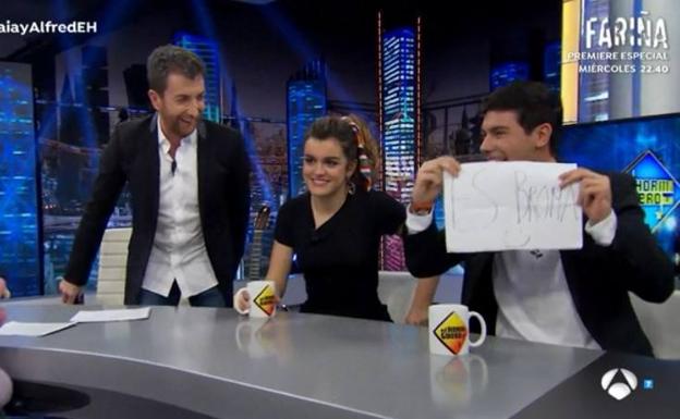 Esta fue la inocentada tardía de Amaia y Alfred a Pablo Motos en 'El Hormiguero'