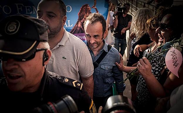 La defensa de Arcuri critica que Getafe premie a Juana Rivas en el Día de la Mujer