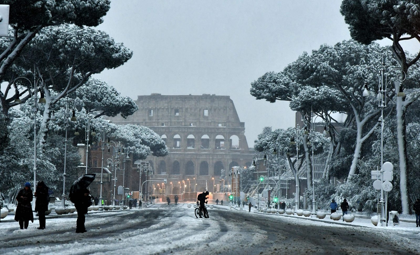 Tras un lluvioso fin de semana, se cumplieron los pronósticos y llegó a Italia la ola de frío, a la que han llamado Burian 